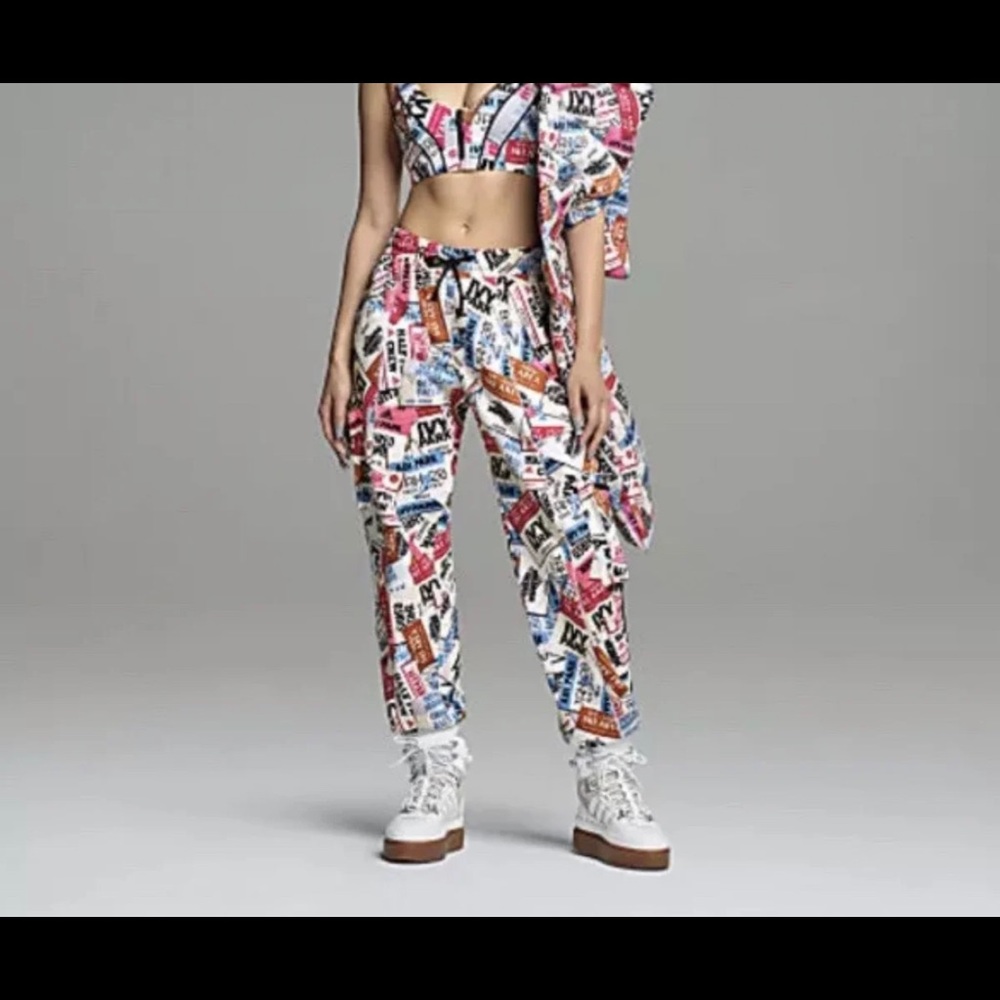 Adidas x Ivy Park ski tag joggers XS